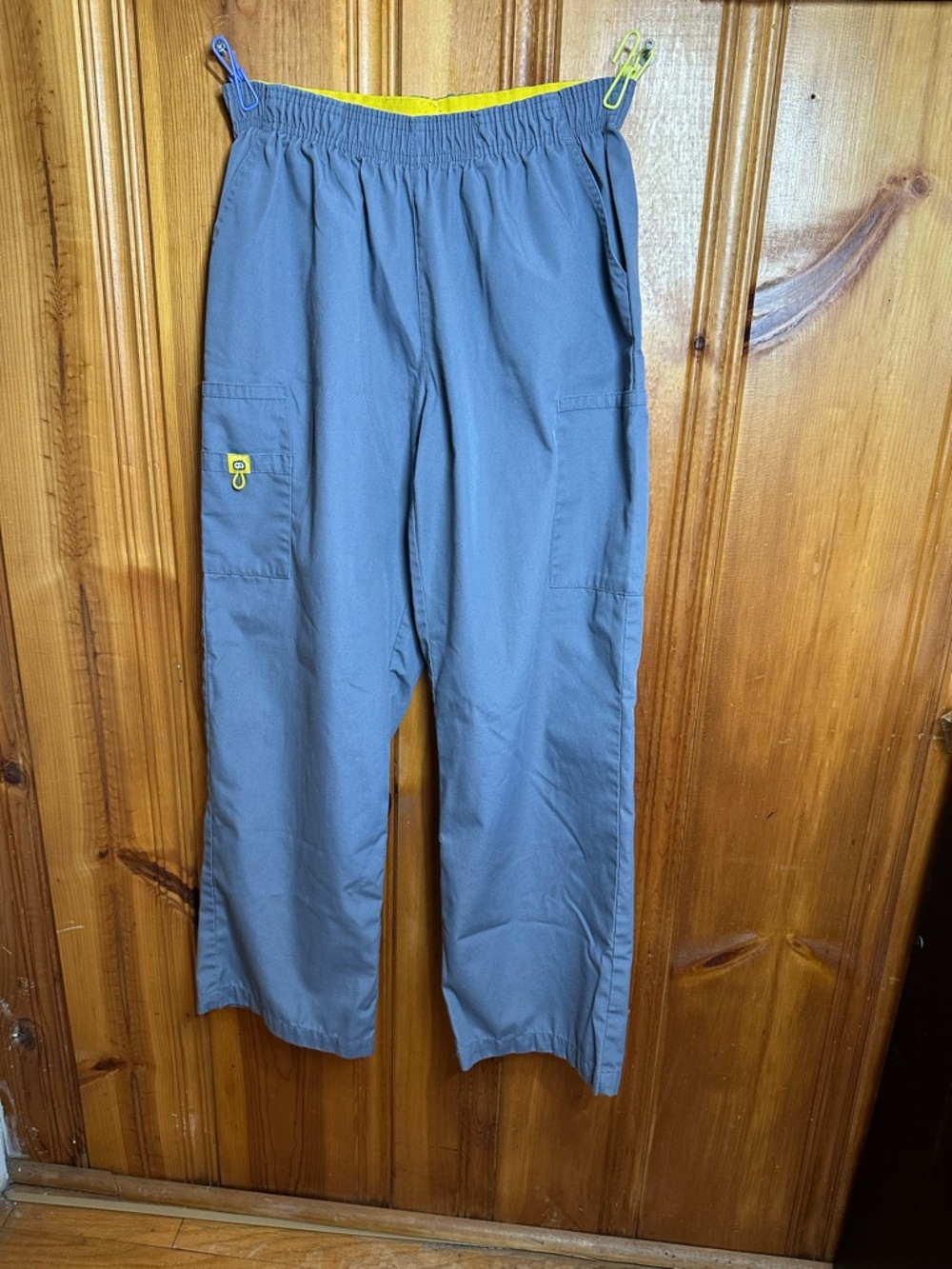 Men's Gray Cargo Pants with Yellow Accent - Elastic Waist Utility Style